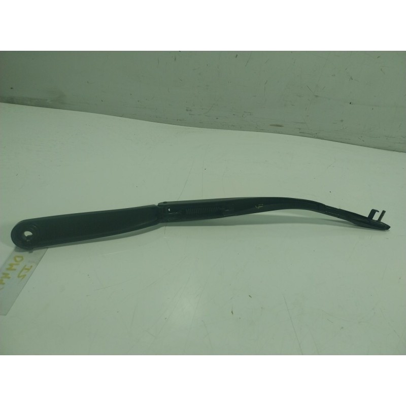 Recambio de brazo limpia delantero izquierdo para bmw serie 5 lim. (f10) 3.0 turbodiesel referencia OEM IAM   