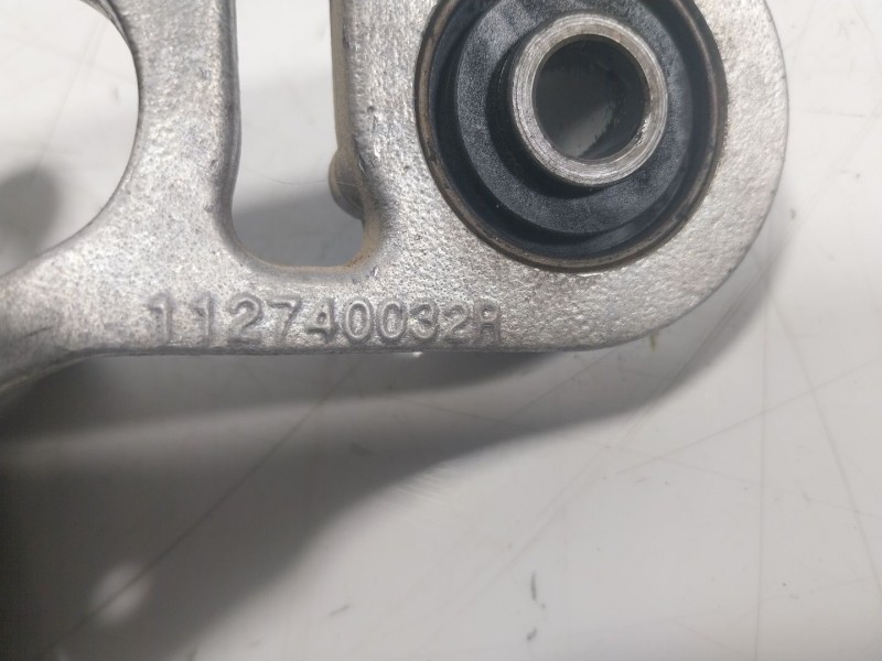 Recambio de soporte motor para renault twizy urban referencia OEM IAM  112740032R 