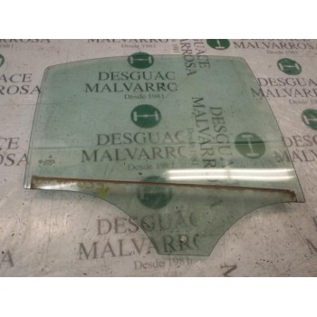 CRISTAL PUERTA TRASERO DERECHO A2037350210 