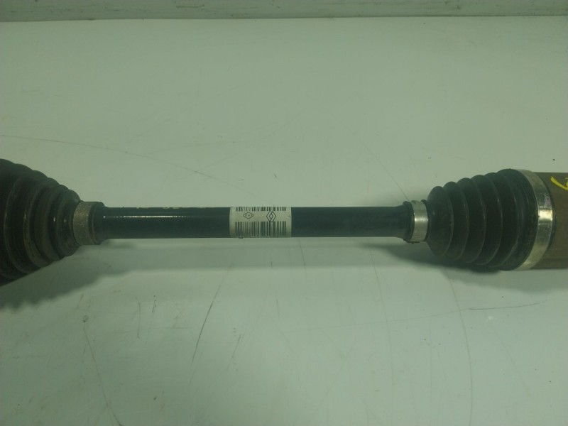 Recambio de transmision izquierda para renault kangoo z.e. maxi 5-sitzer referencia OEM IAM  391014031R 