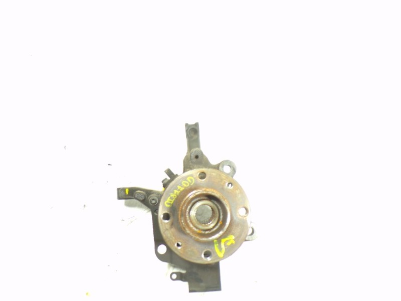 Recambio de mangueta delantera derecha para renault captur 0.9 tce referencia OEM IAM 400148079R  