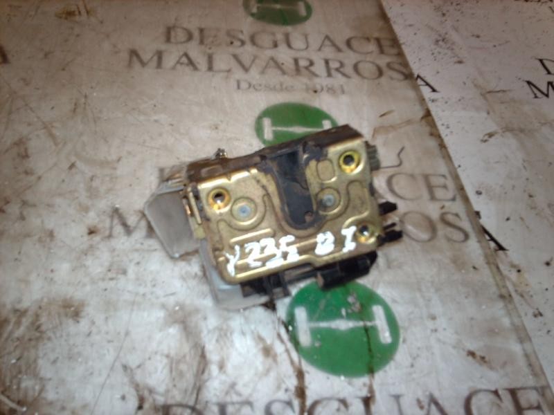 Recambio de cerradura puerta delantera izquierda para renault megane i classic (la0) 1.9 turbodiesel referencia OEM IAM   
