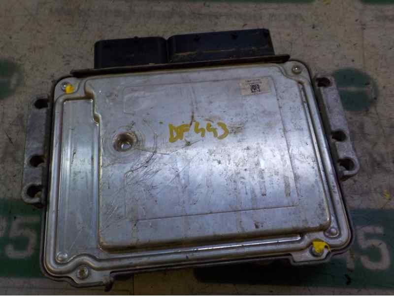 Recambio de centralita motor uce para kia pro_cee´d 2.0 crdi referencia OEM IAM 3911327710 3911327710 0281013570