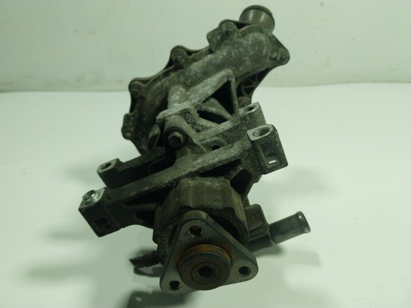 Recambio de bomba direccion para ford transit custom kombi 2.2 tdci cat referencia OEM IAM   