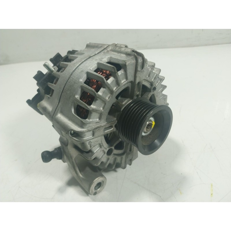 Recambio de alternador para bmw serie 5 lim. (f10) 3.0 turbodiesel referencia OEM IAM  F8618S011 