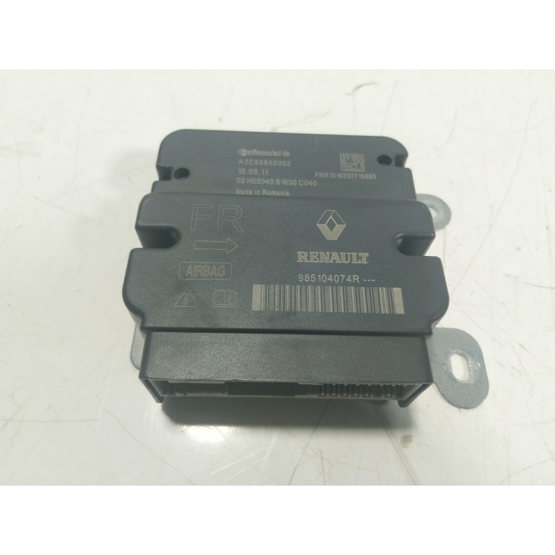 Recambio de centralita airbag para renault zoe 68 kw referencia OEM IAM  985104074R 