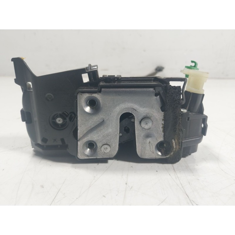 Recambio de cerradura puerta delantera izquierda para renault zoe 68 kw referencia OEM IAM  805031107R 