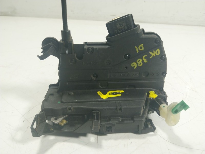 Recambio de cerradura puerta delantera izquierda para renault zoe 68 kw referencia OEM IAM  805031107R 