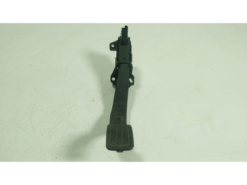 Recambio de potenciometro pedal para peugeot 208 ii (ub_, up_, uw_, uj_) e-208 referencia OEM IAM 9827704480  
