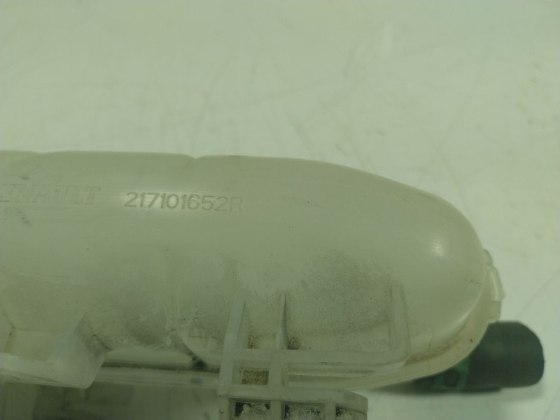 Recambio de deposito expansion para renault zoe 68 kw referencia OEM IAM  217101652R 