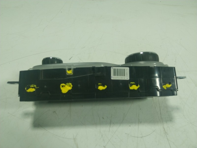 Recambio de mando climatizador para renault zoe 68 kw referencia OEM IAM  275100906R 