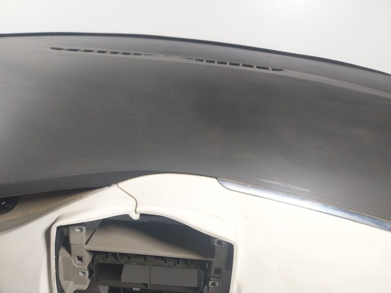 Recambio de salpicadero para renault zoe 68 kw referencia OEM IAM   