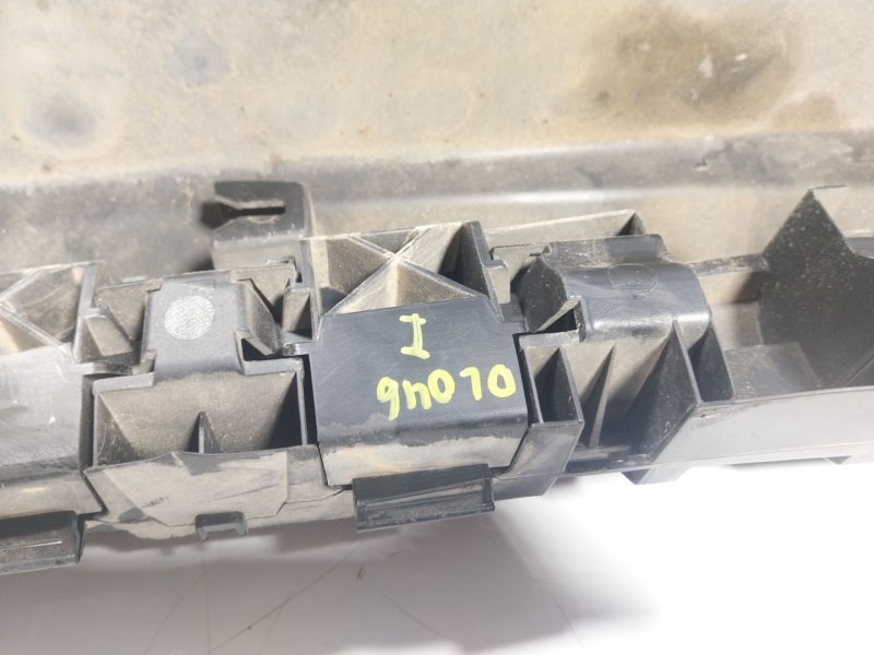 Recambio de faldon lateral para renault twizy urban referencia OEM IAM  769528952R 