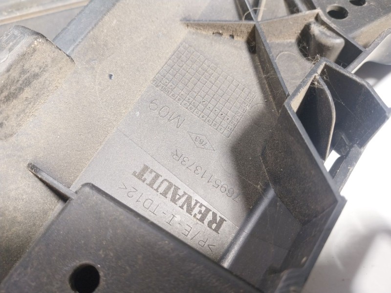 Recambio de faldon lateral para renault twizy urban referencia OEM IAM  769511373R 