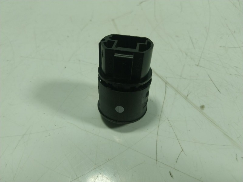 Recambio de modulo electronico para renault zoe 68 kw referencia OEM IAM  508698RA 