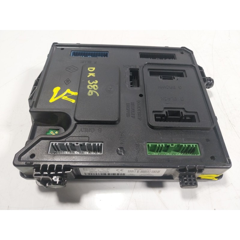 Recambio de modulo electronico para renault zoe 68 kw referencia OEM IAM  284B18225R 