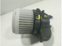Recambio de motor calefaccion para renault zoe 68 kw referencia OEM IAM  5Q1333500  2