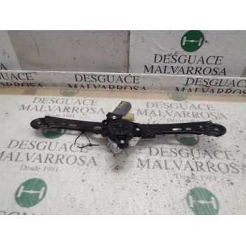 ELEVALUNAS TRASERO DERECHO A2037300446 