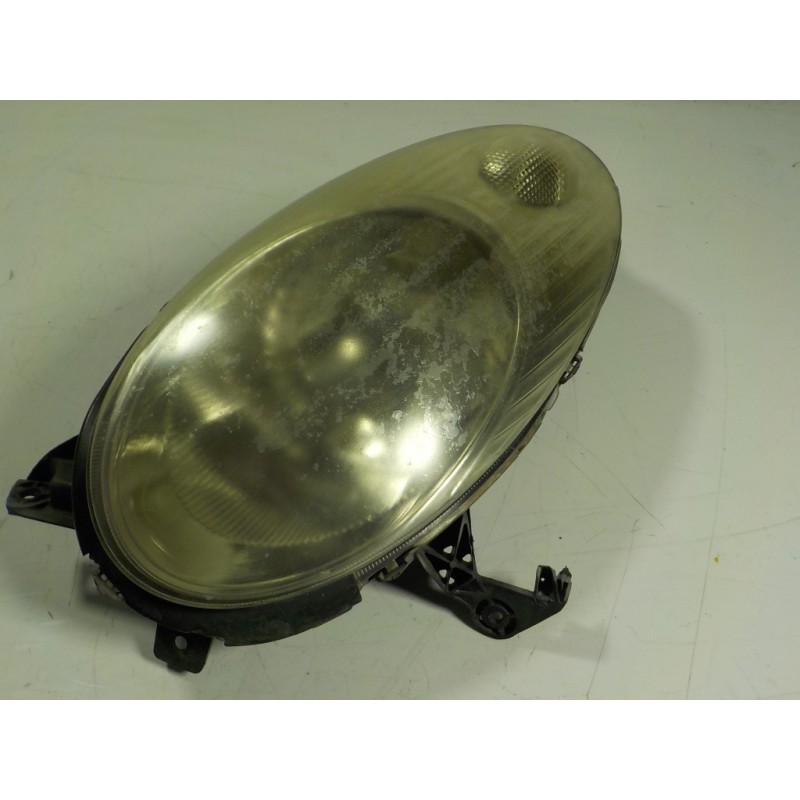 Recambio de faro izquierdo para nissan micra (k12e) 1.4 cat referencia OEM IAM  26060BC500 