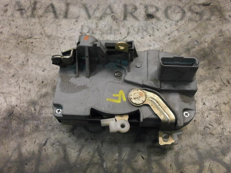 Recambio de cerradura puerta delantera izquierda para peugeot 307 (s1) xs referencia OEM IAM   