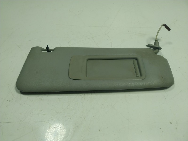 Recambio de parasol derecho para bmw serie 3 berlina (e90) 2.0 16v diesel referencia OEM IAM 51167837752  