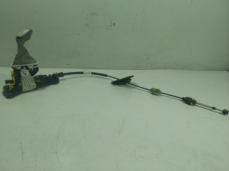 Recambio de palanca cambio para renault zoe 68 kw referencia OEM IAM  341040598R 