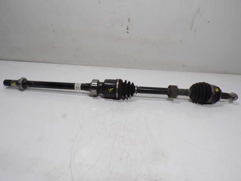 Recambio de transmision derecha para mazda 3 berlina (bp) evolution referencia OEM IAM   