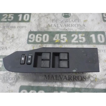 MANDO ELEVALUNAS DELANTERO IZQUIERDO 8404002120 