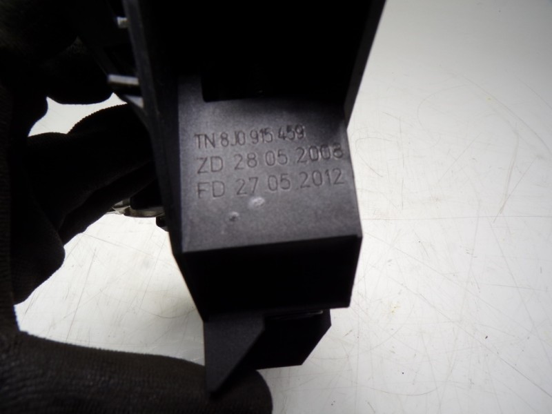 Recambio de modulo electronico para audi a4 ber. (b8) 2.0 16v tdi referencia OEM IAM 8J0915459 4F0915519 