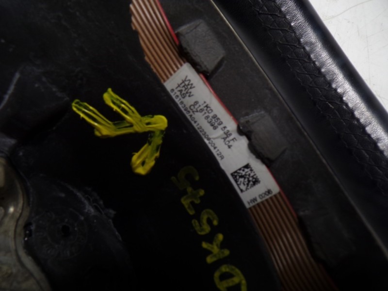 Recambio de volante para volkswagen tiguan (5n1) 2.0 tdi referencia OEM IAM 1Q0419091AG 1K0959538F 