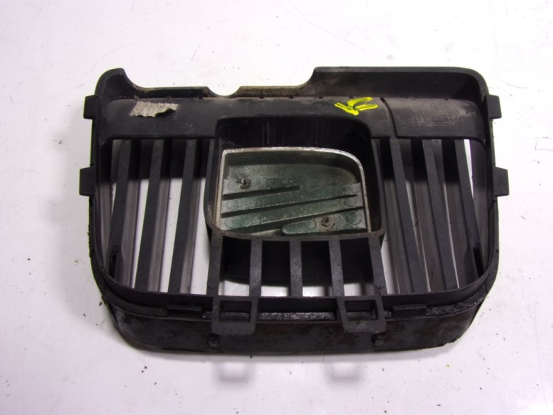 Recambio de rejilla paragolpes central para seat ibiza (6k1) 1.4 referencia OEM IAM   