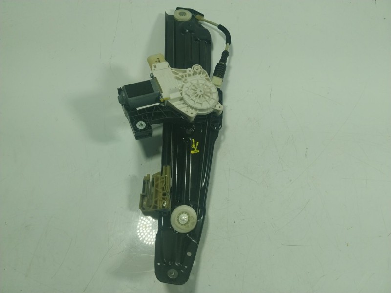 Recambio de elevalunas trasero derecho para bmw serie 5 lim. (f10) 3.0 turbodiesel referencia OEM IAM  7182122F10S 