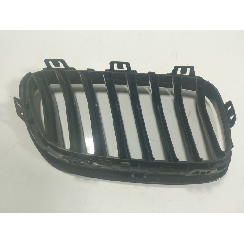 Recambio de rejilla para bmw serie 2 coupe (f22) 3.0 24v scrollturbo cat referencia OEM IAM  7295521 