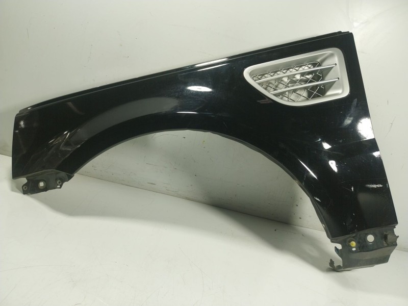 Recambio de aleta delantera izquierda para land rover range rover sport 3.6 td v8 referencia OEM IAM   