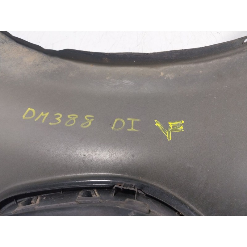 Recambio de aleta delantera izquierda para land rover range rover sport 3.6 td v8 referencia OEM IAM   