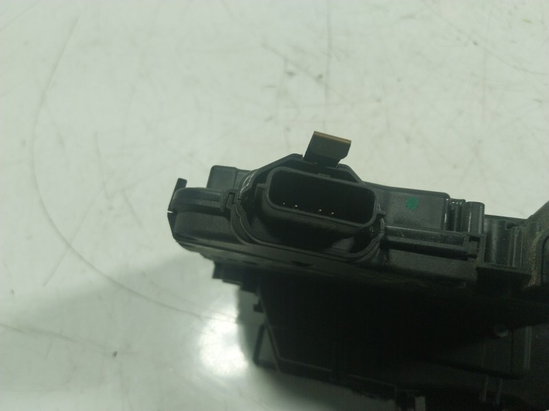 Recambio de cerradura puerta delantera derecha para renault zoe referencia OEM IAM  805020094R 