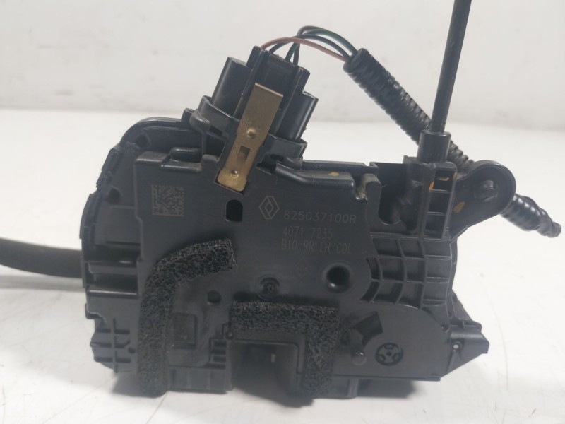Recambio de cerradura puerta trasera izquierda para renault zoe referencia OEM IAM  825037100R 