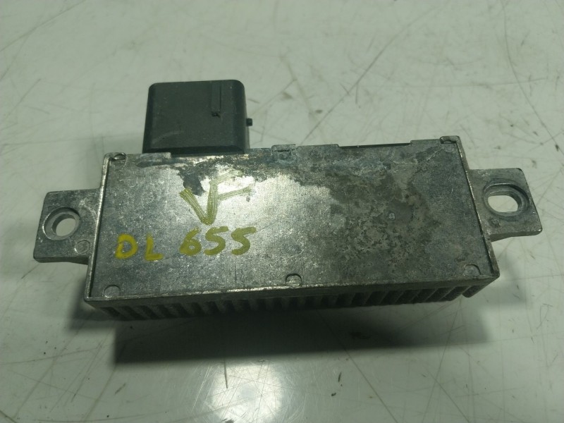 Recambio de caja precalentamiento para renault zoe referencia OEM IAM  296103254R 