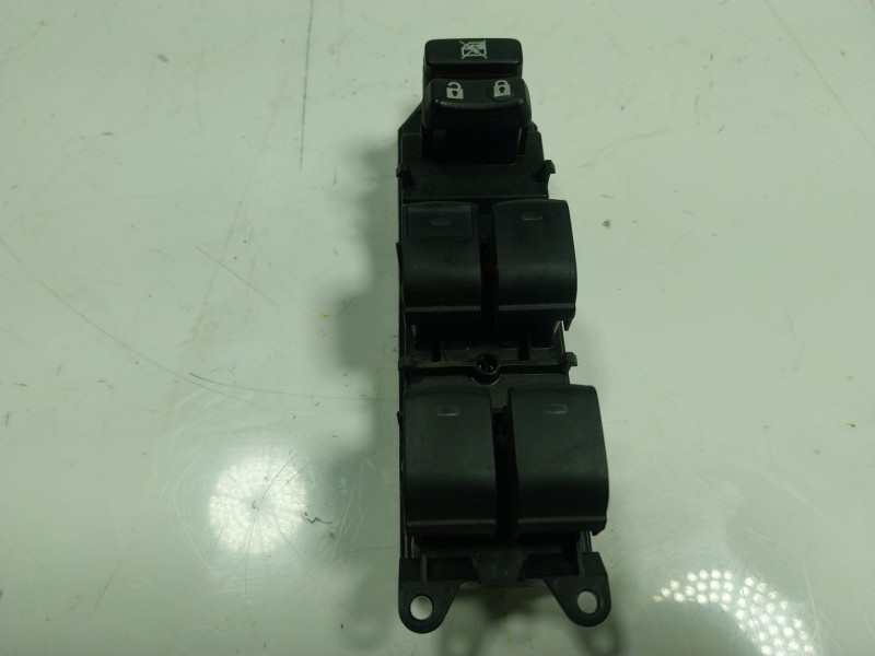 Recambio de mando elevalunas delantero izquierdo para lexus ct 1.8 16v cat (híbrido) referencia OEM IAM  8404060160 
