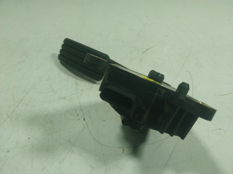 Recambio de potenciometro pedal para renault zoe referencia OEM IAM  180026336R 