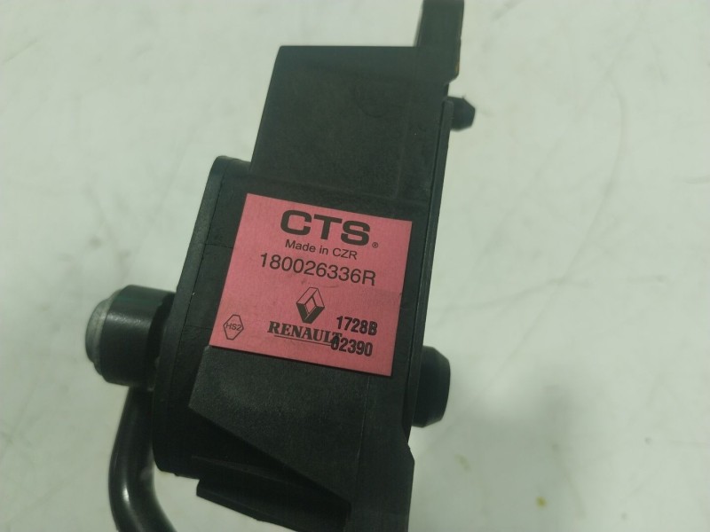 Recambio de potenciometro pedal para renault zoe referencia OEM IAM  180026336R 