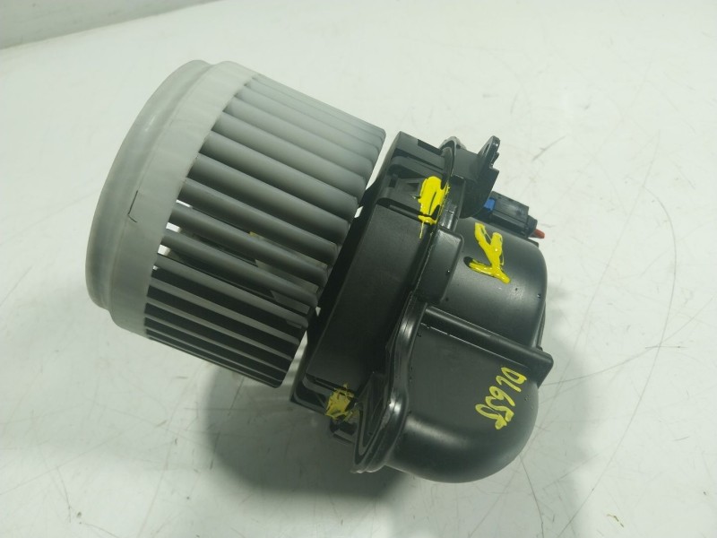 Recambio de motor calefaccion para renault zoe referencia OEM IAM  5Q1335000 