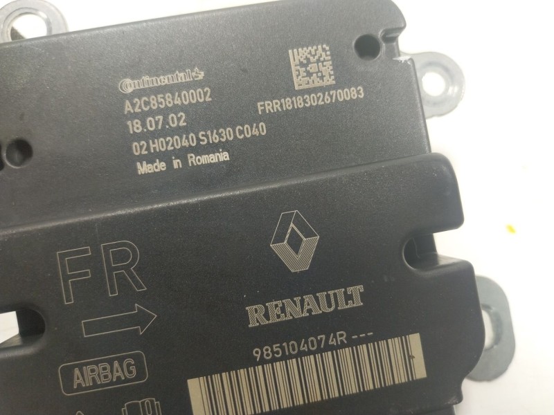 Recambio de centralita airbag para renault zoe referencia OEM IAM  985104074R 
