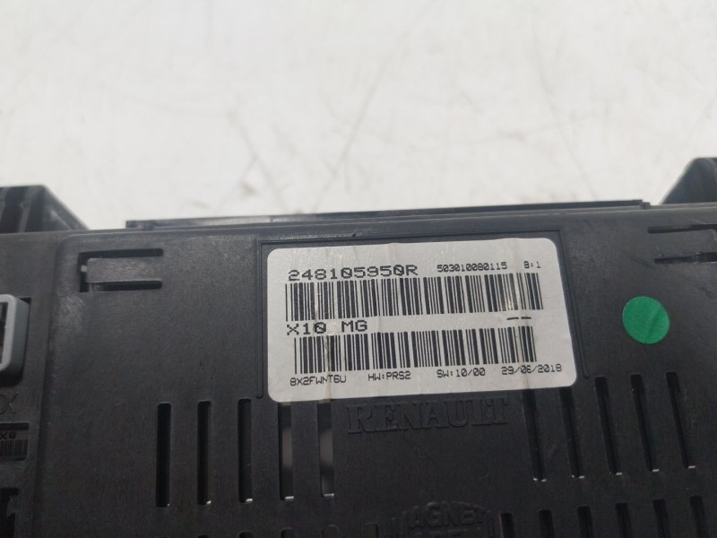Recambio de cuadro instrumentos para renault zoe referencia OEM IAM  248105950R 