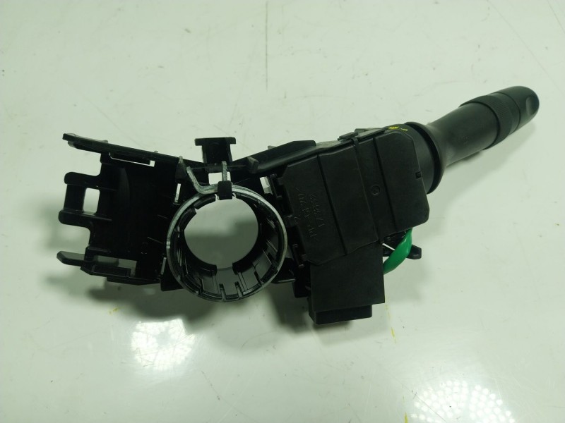 Recambio de mando luces para lexus ct 1.8 16v cat (híbrido) referencia OEM IAM  173832 
