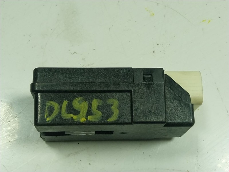 Recambio de modulo electronico para lexus ct 1.8 16v cat (híbrido) referencia OEM IAM  8651676010 