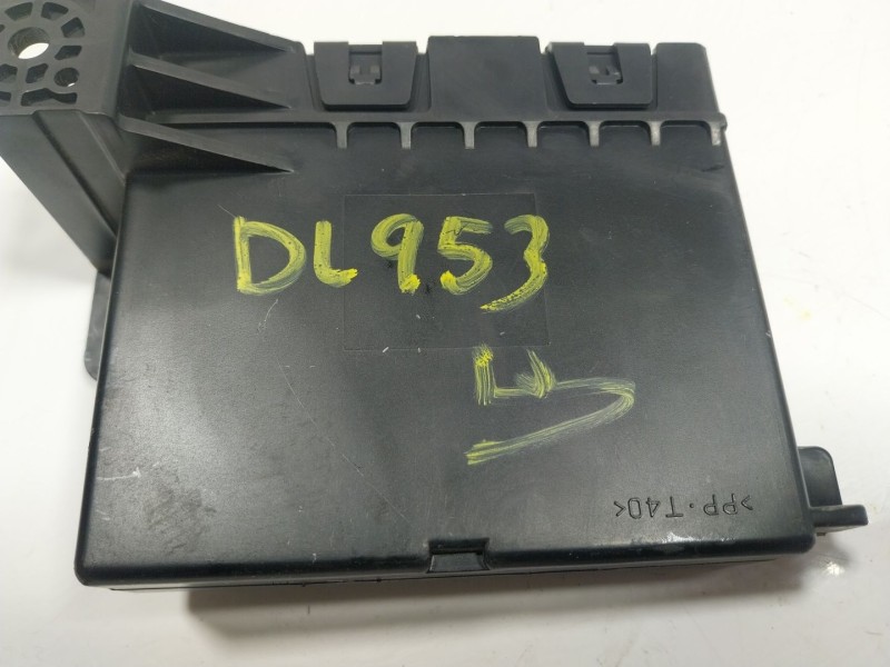 Recambio de modulo electronico para lexus ct 1.8 16v cat (híbrido) referencia OEM IAM  8865076340 