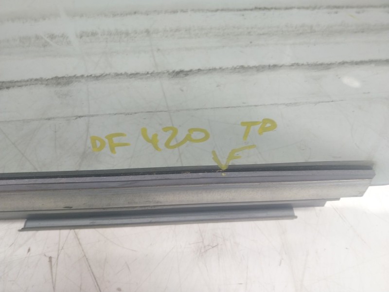 Recambio de cristal puerta trasero derecho para citroën c-zero seduction referencia OEM IAM   