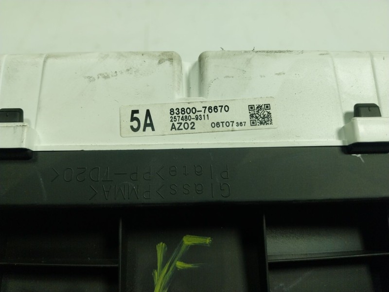 Recambio de cuadro instrumentos para lexus ct 1.8 16v cat (híbrido) referencia OEM IAM  8380076670 