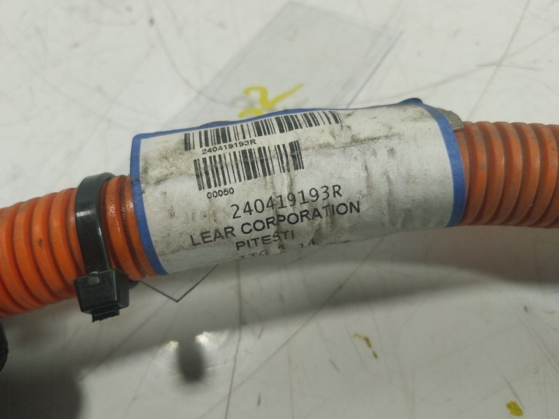 Recambio de modulo electronico para renault zoe referencia OEM IAM  240419193R 